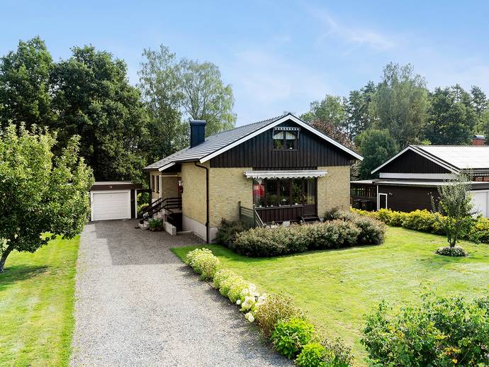 6 rok · 127 m² · Kärrvägen 14