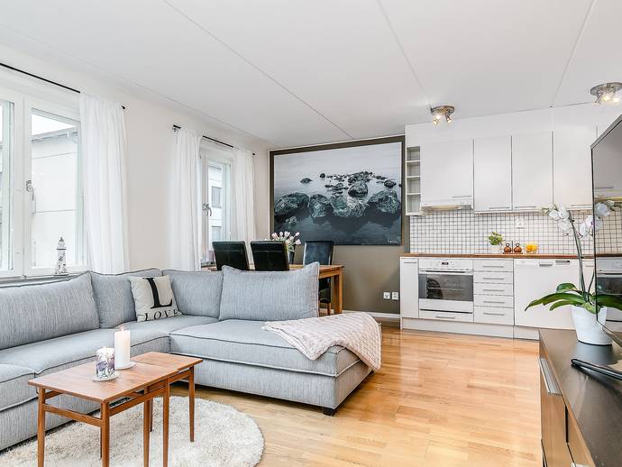 2 rok · 44 m² · Serenadvägen 7A, 1tr