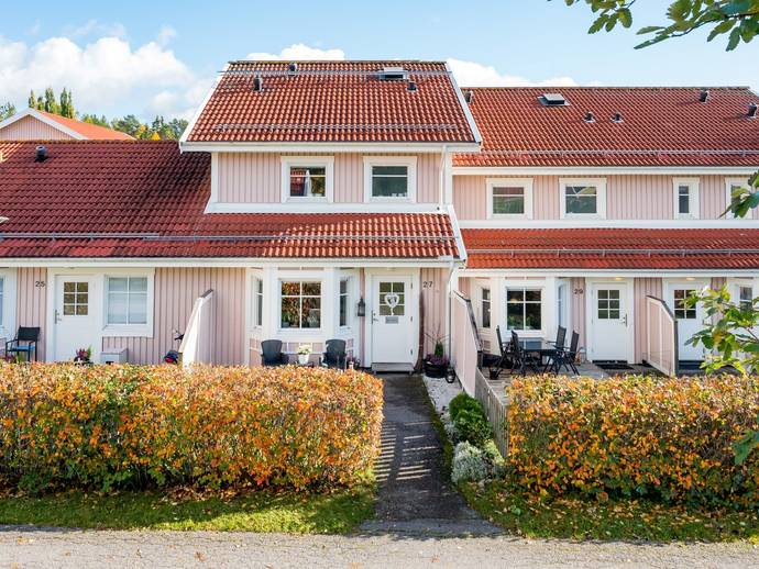 4 rok · 111 m² · Veteslingan 27