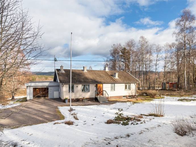 4 rok · 104 m² · Granbäckstorp 54