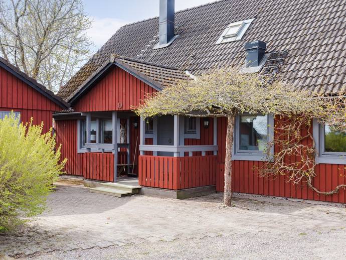 6 rok · 147 m² · Läby-Österby 108