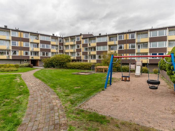 1 rok · 35 m² · Björklundsgatan 5 C