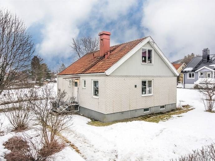 4 rok · 101 m² · Genvägen 2
