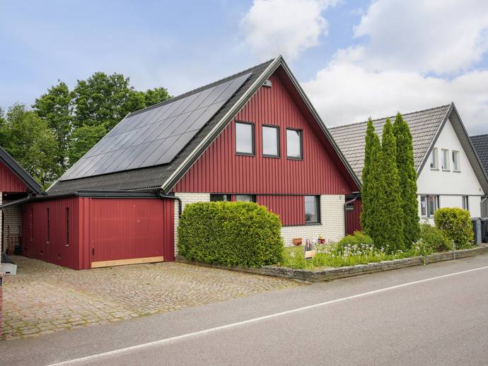 6 rok · 160 m² · Hambovägen 3