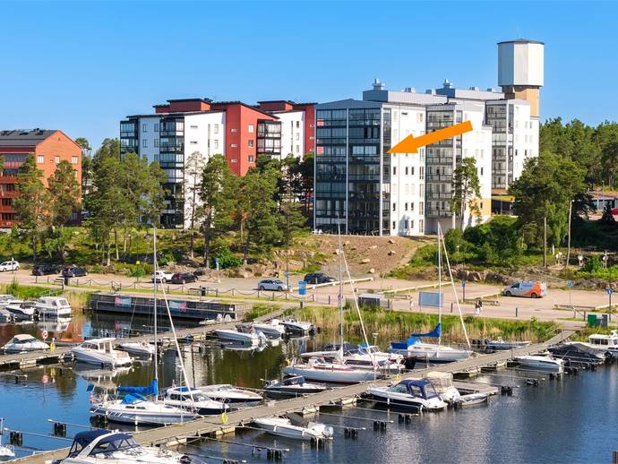 3 rok · 82,5 m² · Hamnvägen 8