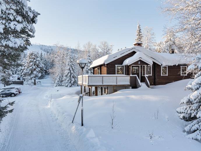 4 rok · 94 m² · Klövjevägen 11