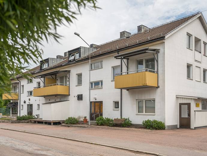 1 rok · 32,5 m² · Lugnadalsgatan 1B
