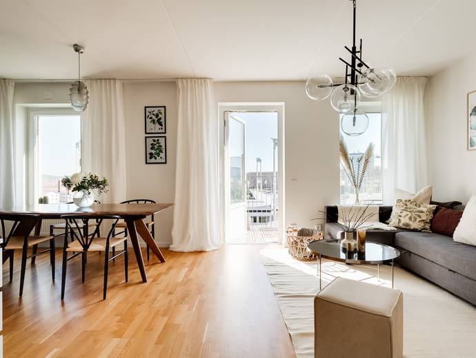 2 rok · 67 m² · Rödlönnsgången 34, vån 6 av 6