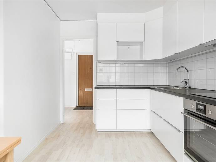 1 rok · 38,1 m² · Centralvägen 1E