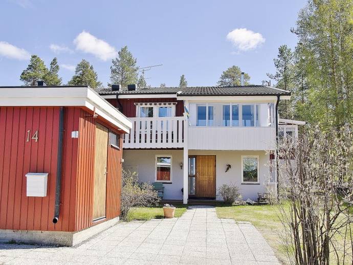 3 rok · 104 m² · Stallvägen 14