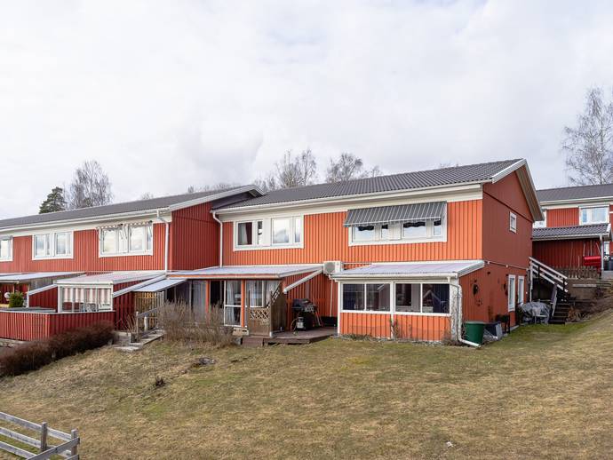 4 rok · 104,5 m² · Januarivägen 4J
