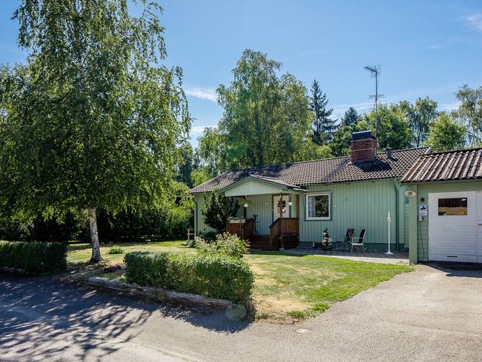 4 rok · 94 m² · Bruhns väg 12