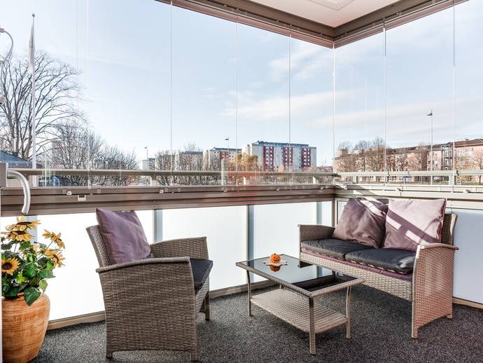 3 rok · 77 m² · Målaregatan 2 A