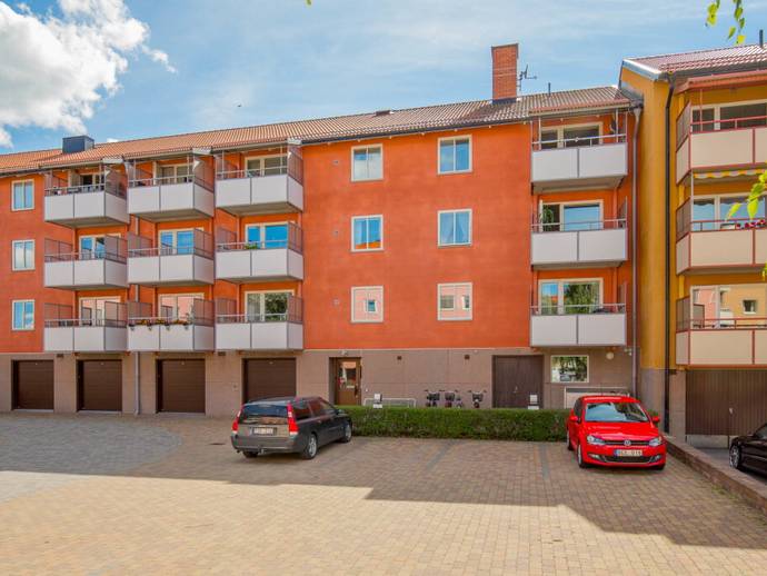 2 rok · 73,8 m² · Trädgårdsgatan 23 D