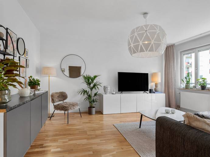 2 rok · 49 m² · Huvudstagatan 19