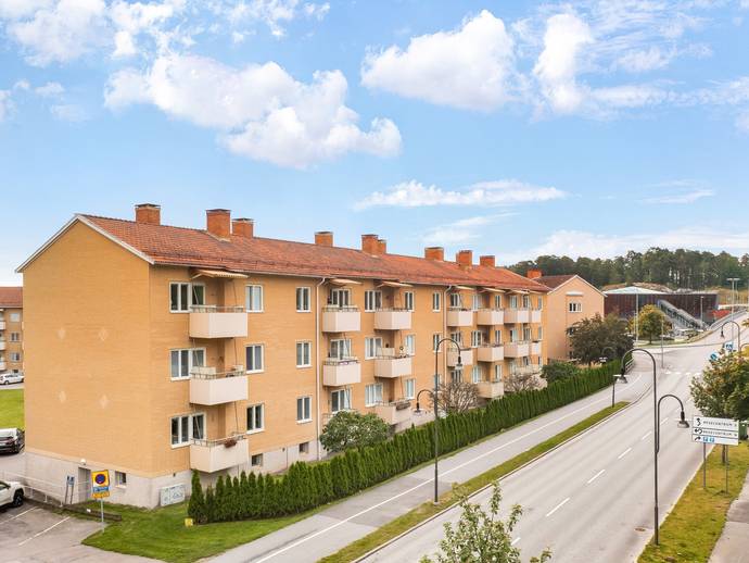 3 rok · 76,2 m² · Södertäljevägen 5A