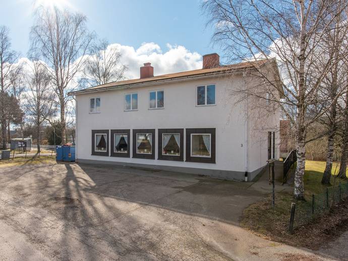8 rok · 339 m² · Lunnevadsvägen 3