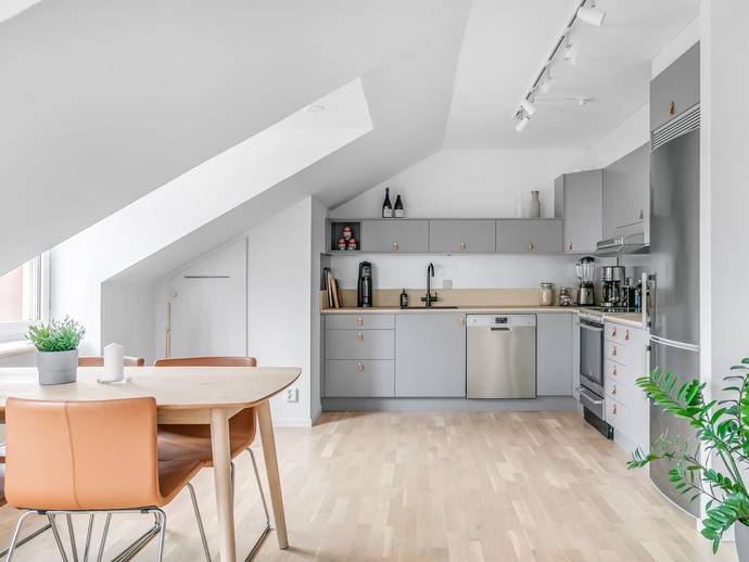 2 rok · 44,5 m² · Alvastragatan 6B