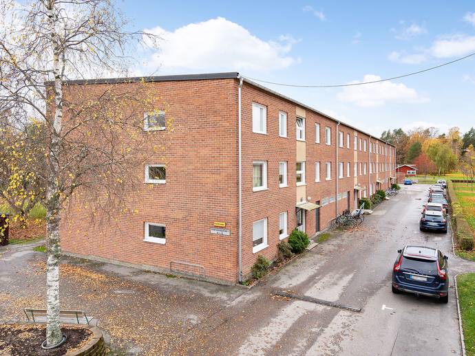 1 rok · 44,5 m² · Stationsgatan 1A