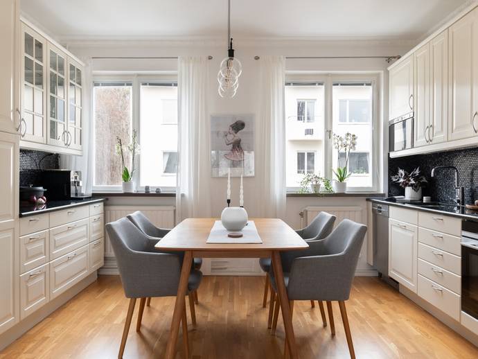 2 rok · 56 m² · Spångavägen 32
