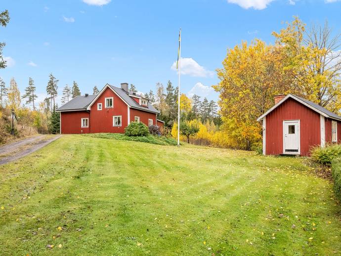 5 rok · 123 m² · Östra Ryd Bergdalen 1