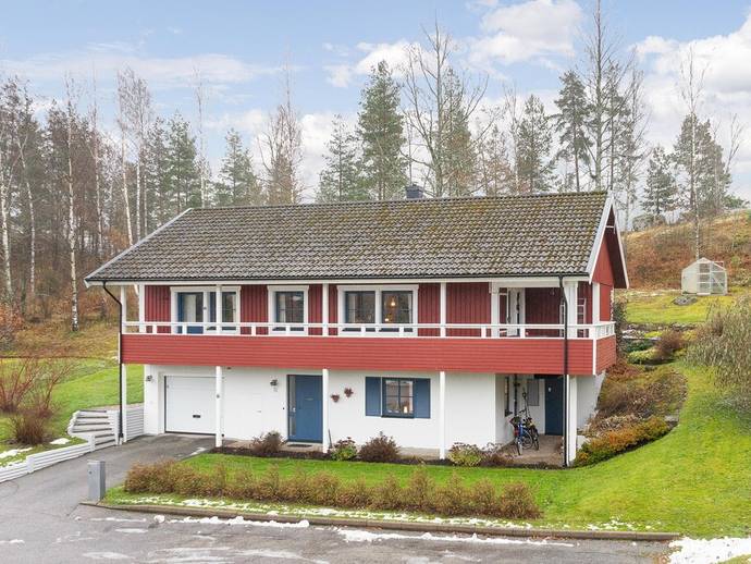 5 rok · 150 m² · Oktobervägen 2