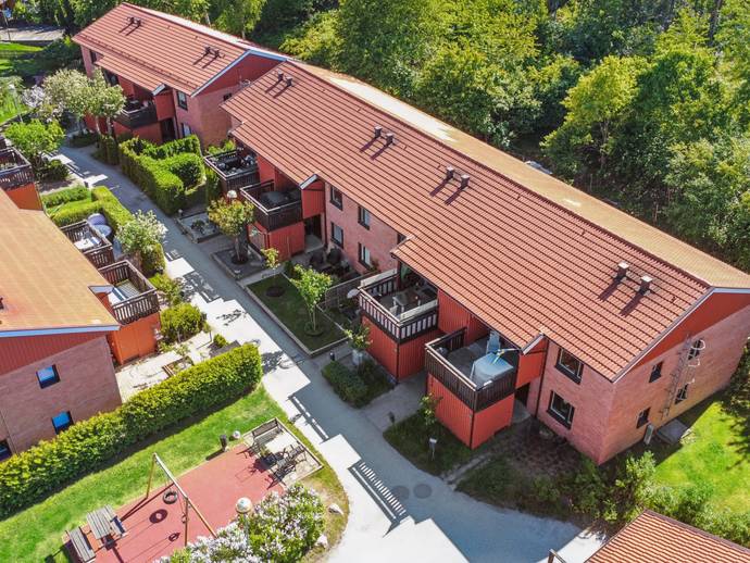 3 rok · 76,8 m² · Rondovägen 208