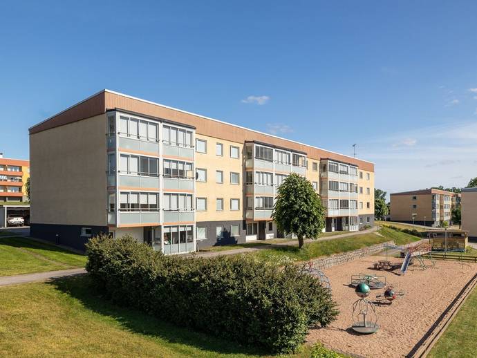 2 rok · 60 m² · Furugatan 11C