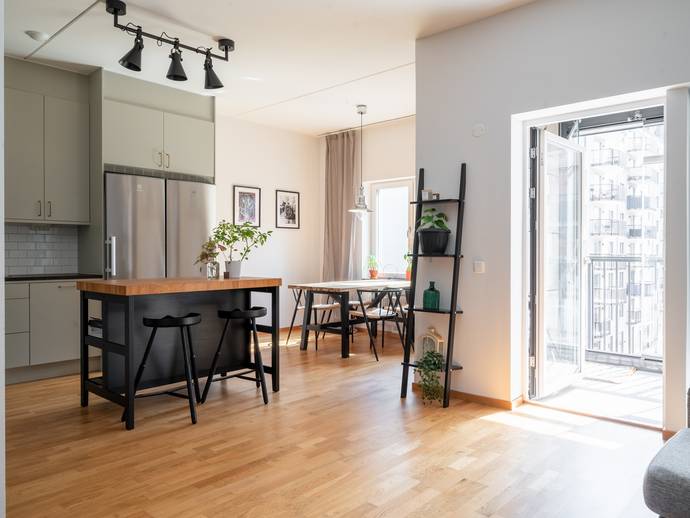3 rok · 75 m² · Brigadgatan 3