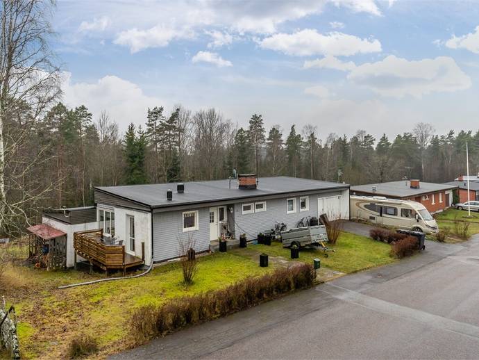 7 rok · 129 m² · Skogsrundan 3