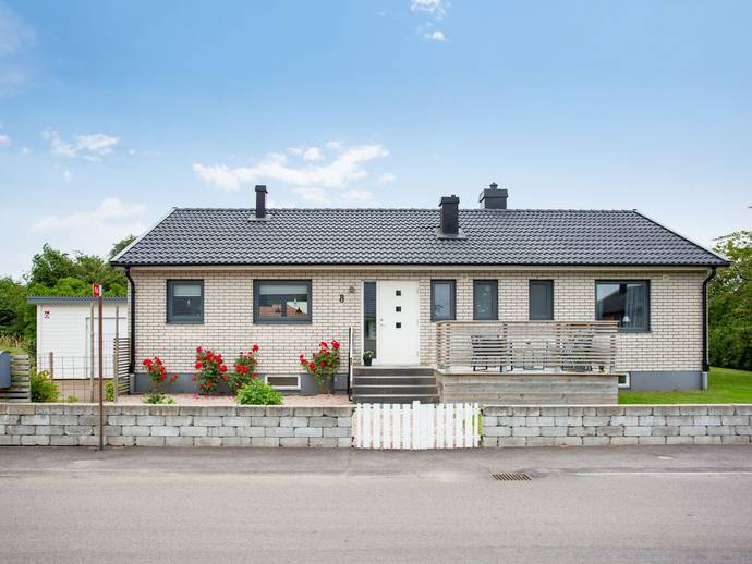 3 rok · 103 m² · Årstidsvägen 8