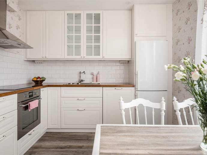 1 rok · 44,5 m² · Valhallavägen 19B