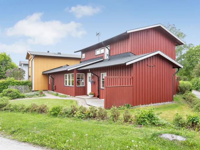 6 rok · 166 m² · Malmkörarvägen 45