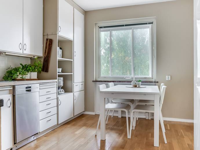 4 rok · 79 m² · Trastvägen 3