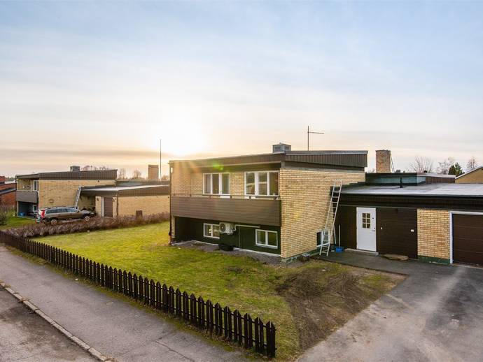 8 rok · 127 m² · Frejgatan 54