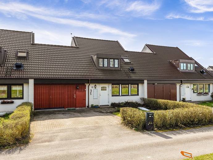 5 rok · 140 m² · Bronsåldersgatan 10