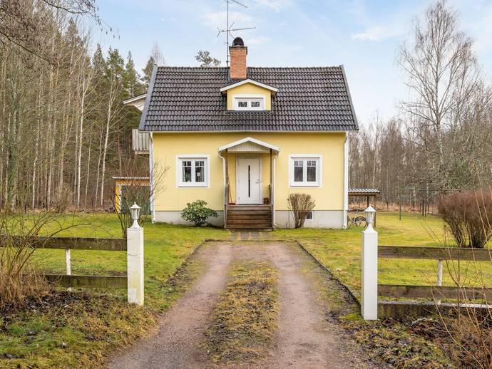 5 rok · 86 m² · Solhäll
