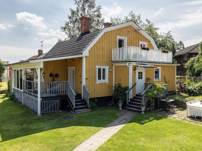 7 rok · 135 m² · Bruksgatan 7B
