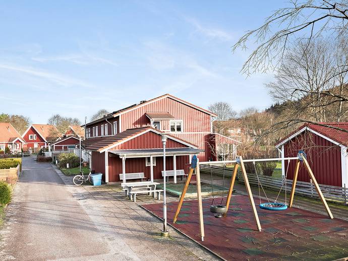 2 rok · 64,5 m² · Slättetorpet 10
