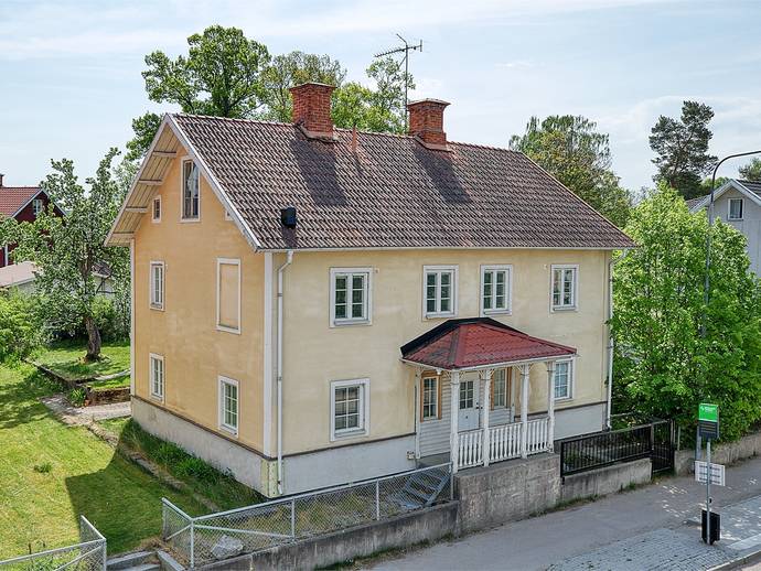 8 rok · 170 m² · Storgatan 54