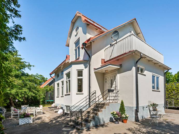 7 rok · 189 m² · Mamrevägen 34B