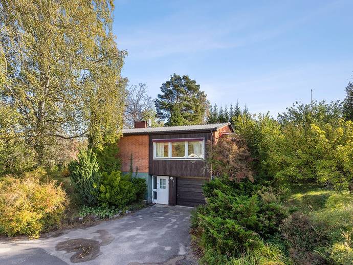 3 rok · 105 m² · Malmlöfs väg 7