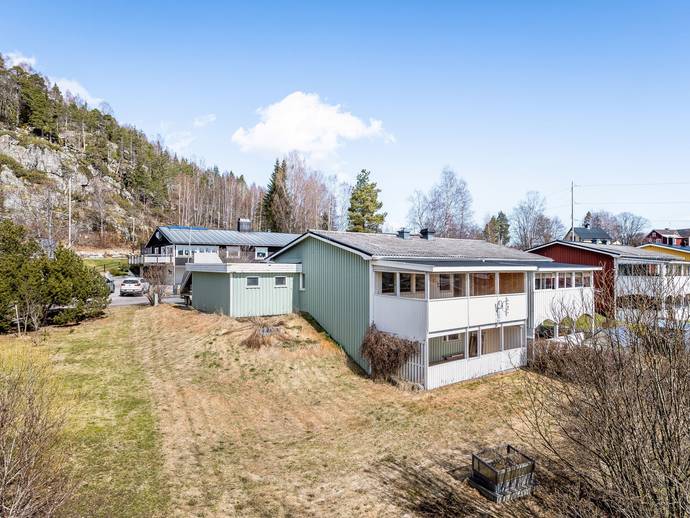 4 rok · 102 m² · Håkarsvägen 45