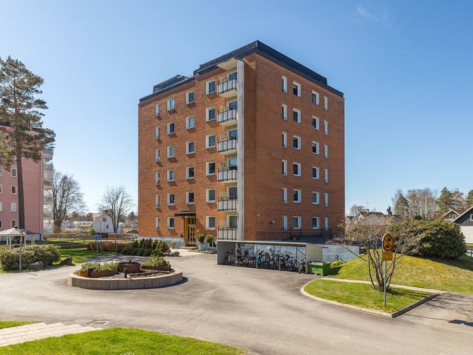 2 rok · 52,1 m² · Skogvaktaregatan 17