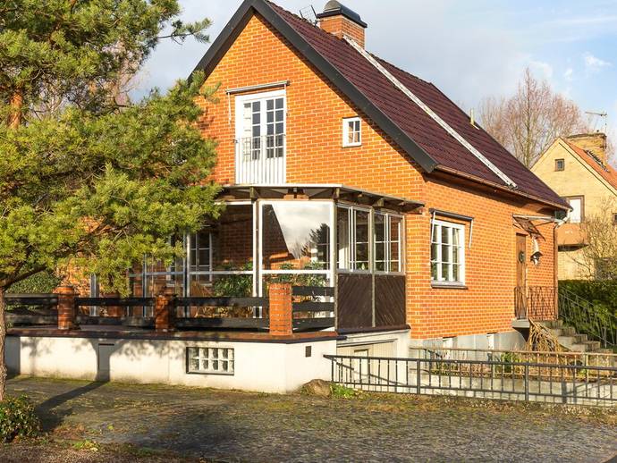 4 rok · 107 m² · Sandåsvägen 14