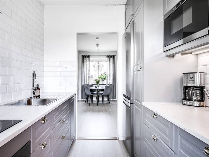 2 rok · 54 m² · Rådhusallén 13 C vån 1