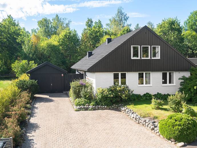 5 rok · 168 m² · Blomstervägen 15