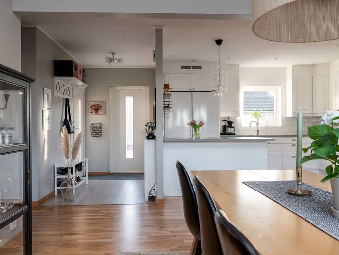 4 rok · 117 m² · Dygdernas väg 10