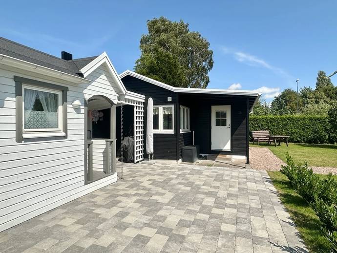 1 rok · 35 m² · Jasmingången 2