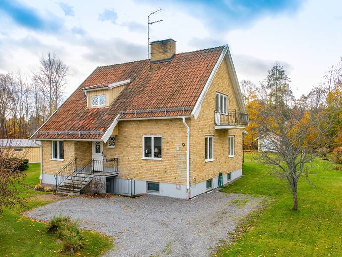 7 rok · 144 m² · Götvägen 9